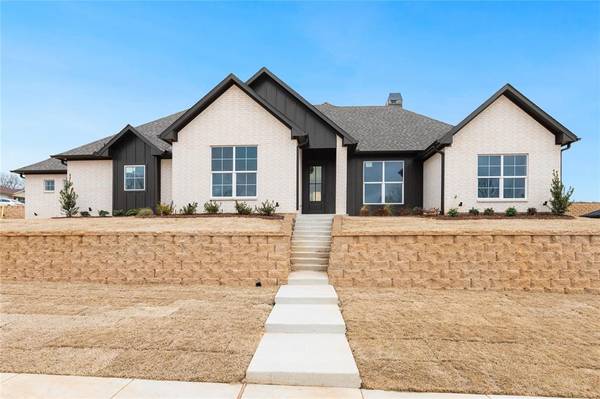 997 Mallard Drive, Lindale, TX 75771