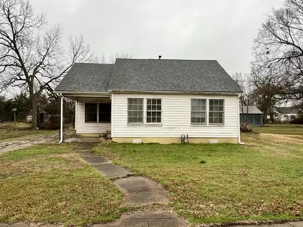 Bonham, TX 75418,513 Allen Avenue