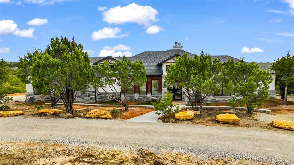 1027 Caprock Court, Graford, TX 76449