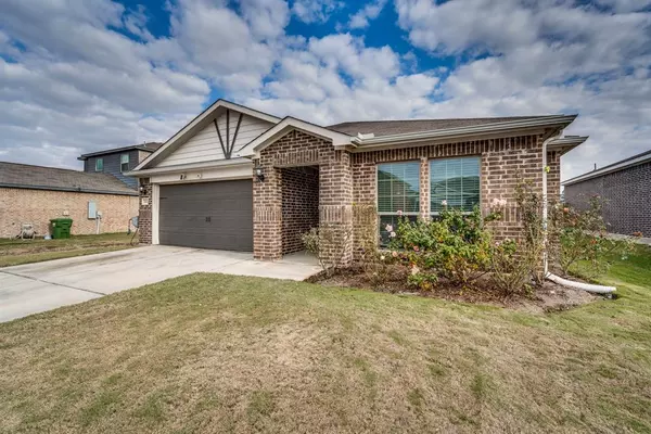 2012 Canterbury Drive, Seagoville, TX 75159