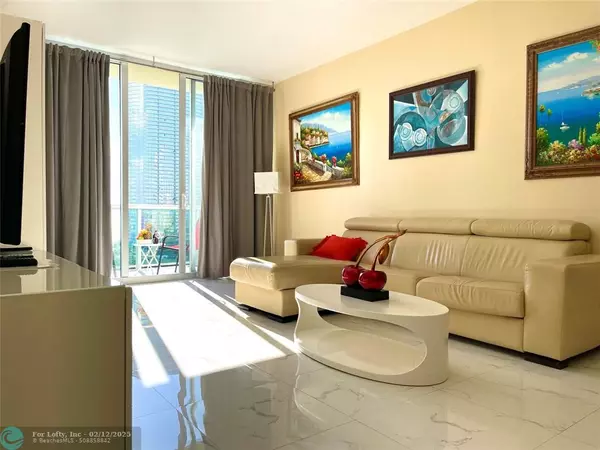 Sunny Isles Beach, FL 33160,19370 Collins Ave