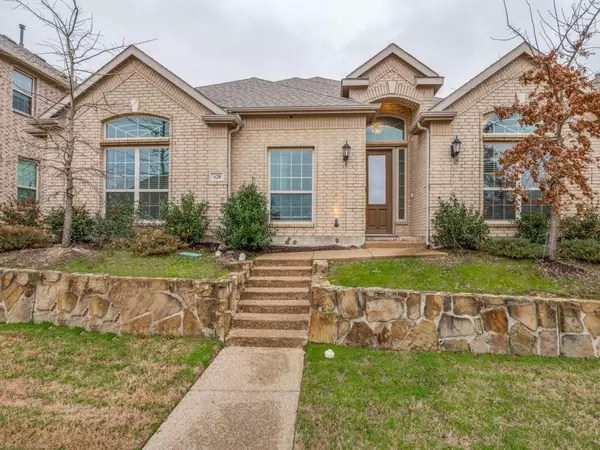 628 Castle, Desoto, TX 75115