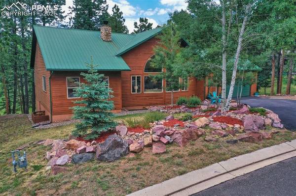 1020 Skyline CT, Woodland Park, CO 80863