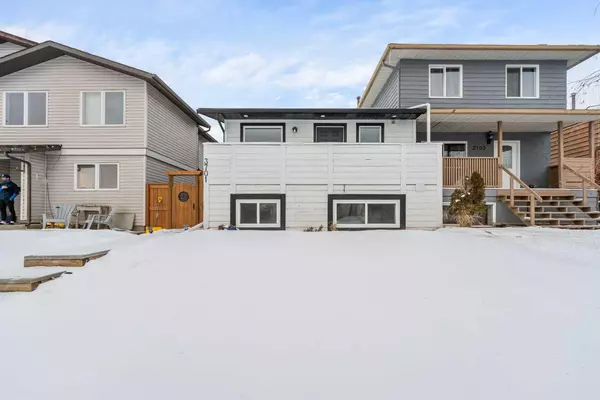 3701 Cedarille DR SW, Calgary, AB T2W 3J5