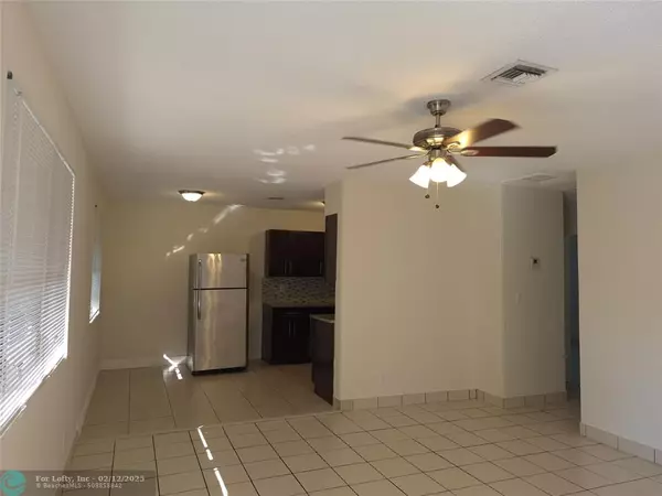 Fort Lauderdale, FL 33315,2500 SW 18th Ter  #2