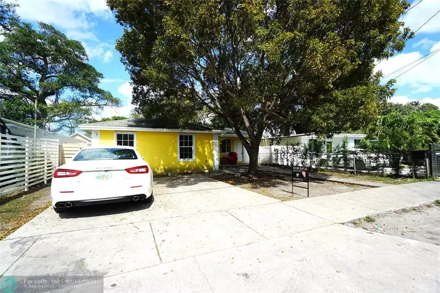 2035 NW 52nd St, Miami, FL 33142