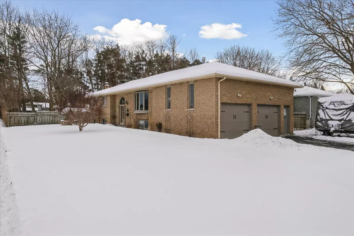 East Gwillimbury, ON L9N 1H7,64 Kilpatrick DR