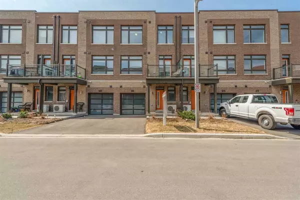 281 Dalhousie ST, Vaughan, ON L4L 9S1