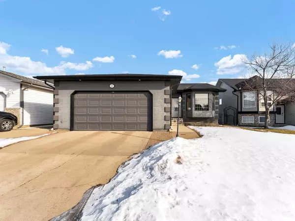 413 Stratton WAY Southeast, Medicine Hat, AB T1B 4P7