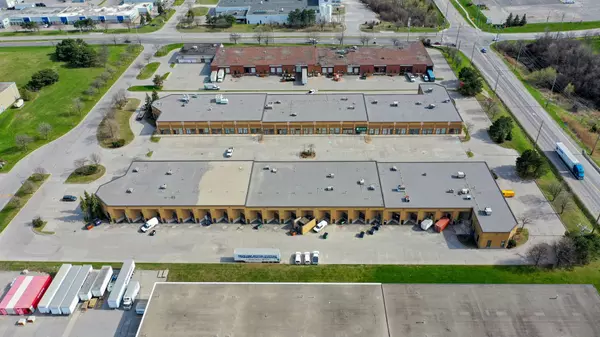 Whitby, ON L1N 8Y7,110 Scotia CT ##24-26