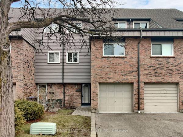 23 Tara Park CRES #23, Brampton, ON L6V 3E3