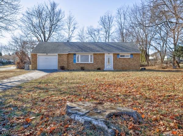 700 Red School Ln, Lopatcong Twp., NJ 08865