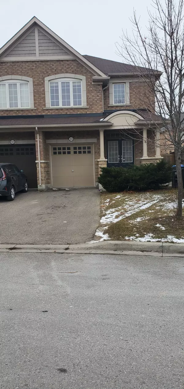 53 Pentonville RD, Brampton, ON L6R 3R7