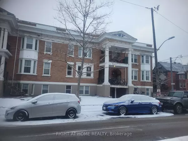 140 Cowan AVE #4, Toronto W01, ON M6K 2N4