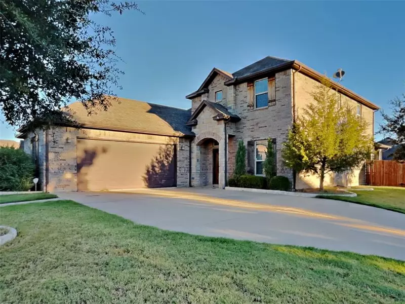 300 Madison Street, Burleson, TX 76028