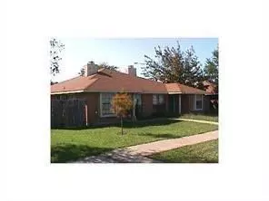 2709 Stanford Street #B, Rowlett, TX 75088