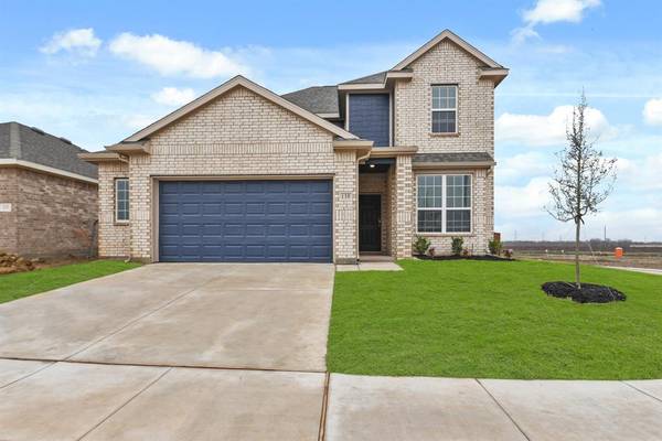 135 Lost Oak Drive, Cleburne, TX 76031