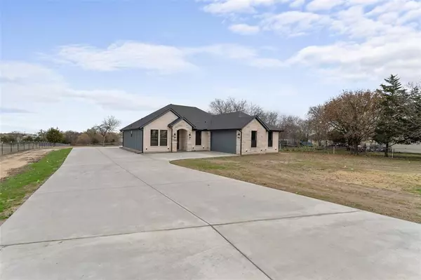 Palmer, TX 75152,790 Orr Circle