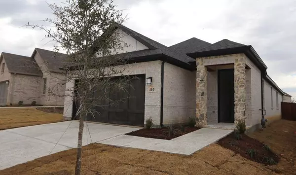 410 Cherry Laurel Drive, Oak Point, TX 75068