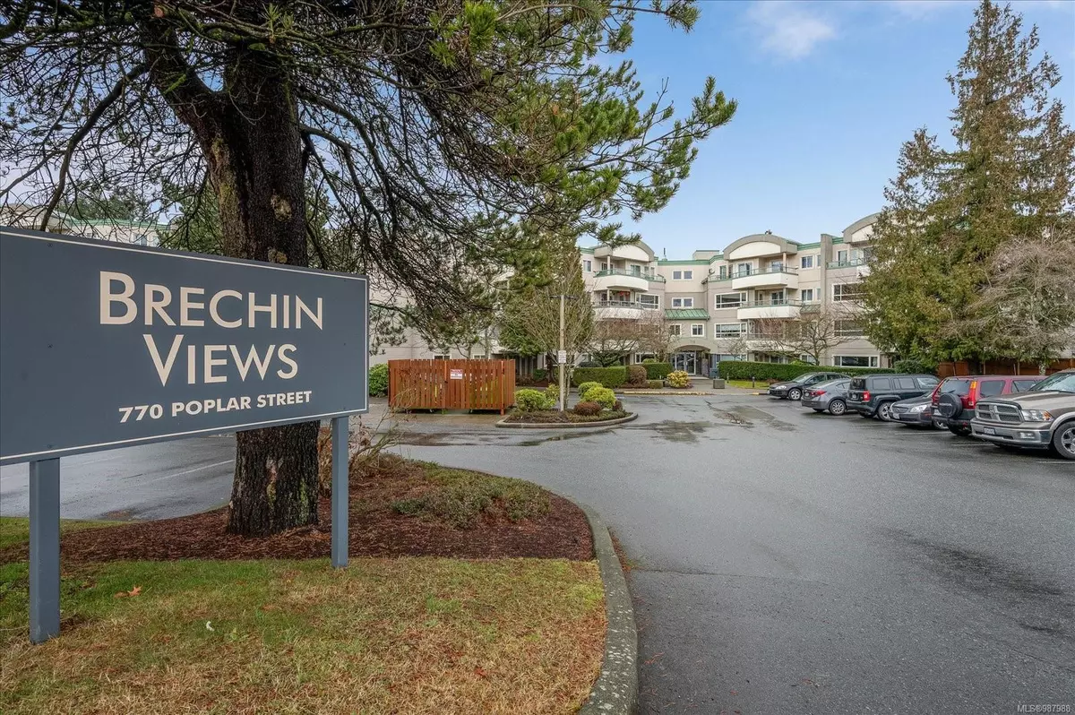 Nanaimo, BC V9S 2H6,770 Poplar St #306