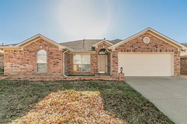 602 Joy Lane, Mansfield, TX 76063