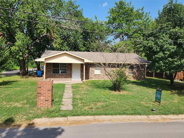 603 S Wilson Street, Kaufman, TX 75142