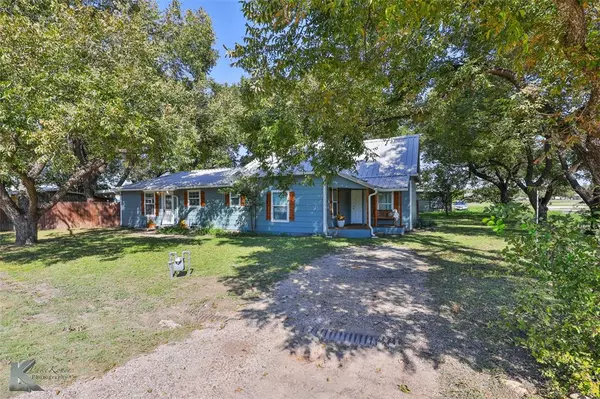 516 S 2nd Street, Clyde, TX 79510