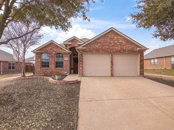 125 Coyote Run, Waxahachie, TX 75165