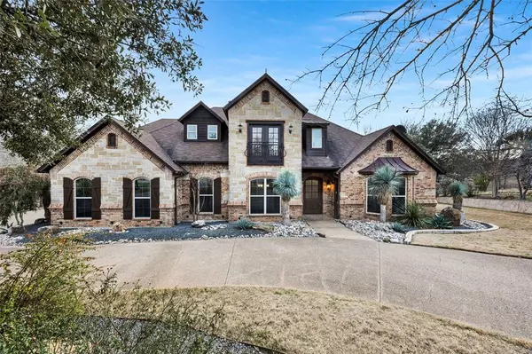 5010 Monroe Drive, Midlothian, TX 76065