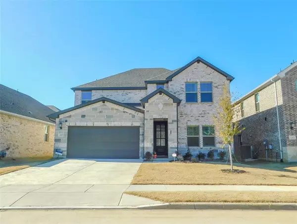 2457 Pinnacle Place, Corinth, TX 76210