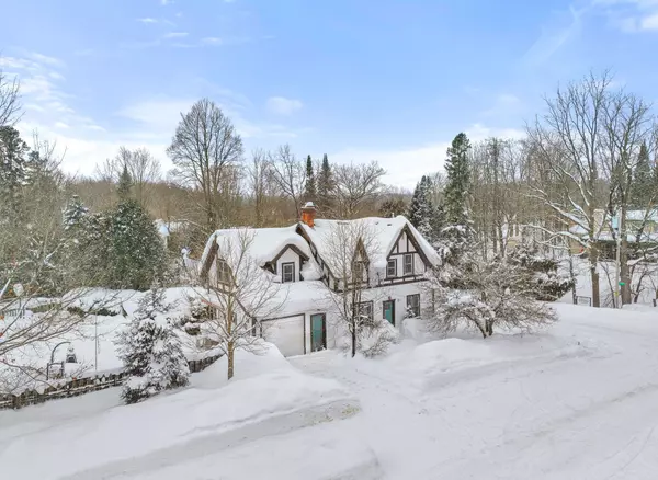 30 Hill ST, Grey Highlands, ON N0C 1E0