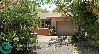 3439 NE 20th Ave, Oakland Park, FL 33306