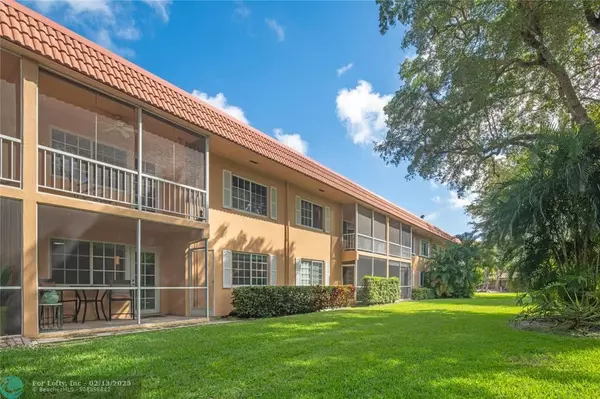 Wilton Manors, FL 33305,200 NE 19th Ct  #108