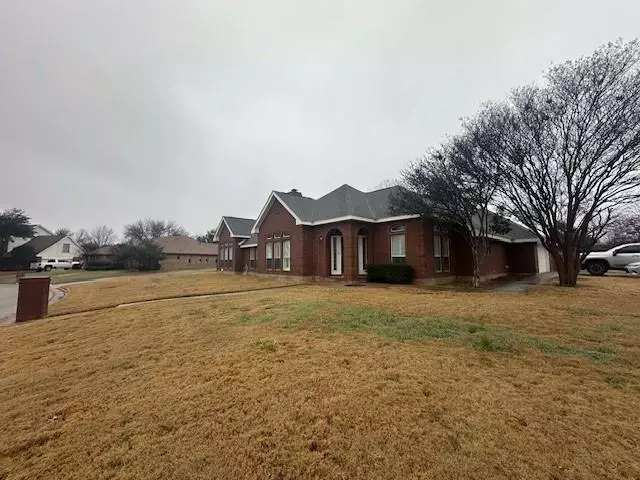 Abilene, TX 79606,52 Glen Abbey Street