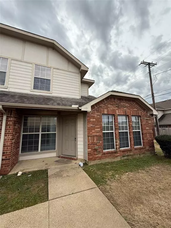 611 Oriole Boulevard #404, Duncanville, TX 75116