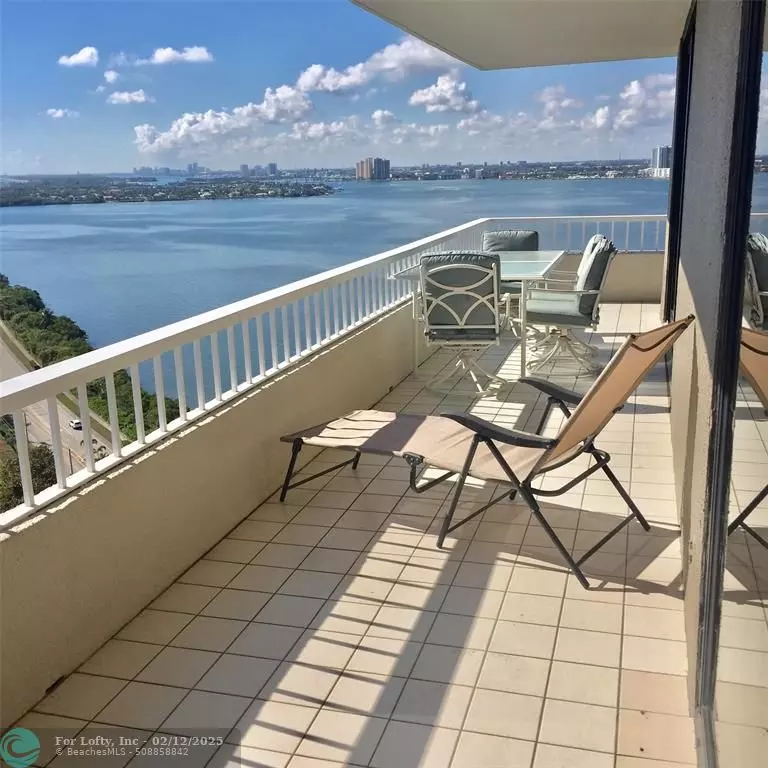 Singer Island, FL 33404,5550 N Ocean Drive  #22B