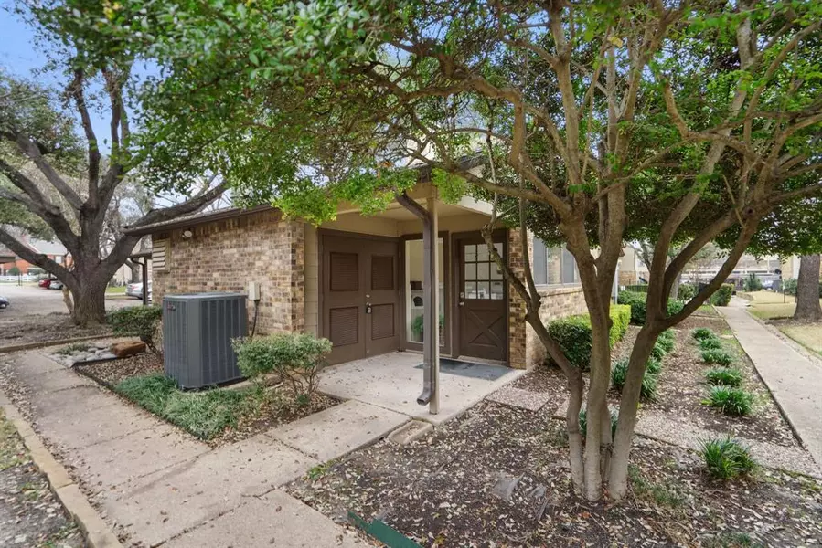 5300 Keller Springs Road #2074, Dallas, TX 75248