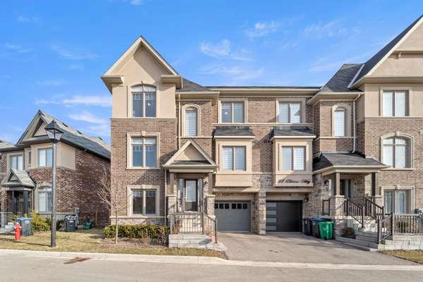 Brampton, ON L6Y 6G8,29 Oliana WAY