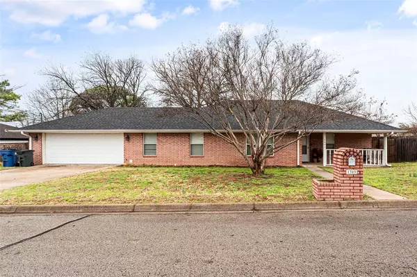 Granbury, TX 76048,1309 4th Street