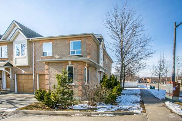 1244 Parkwest PL #45, Mississauga, ON L5E 3K2