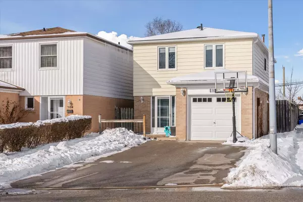 Newmarket, ON L3Y 5A5,707 Jackson CT