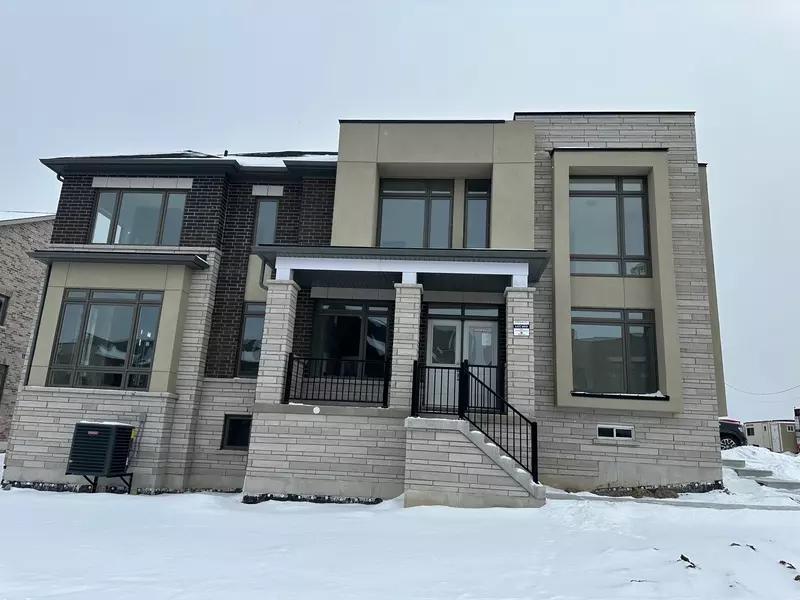 1850 Irish Moss SQ, Pickering, ON L1Y 0B4