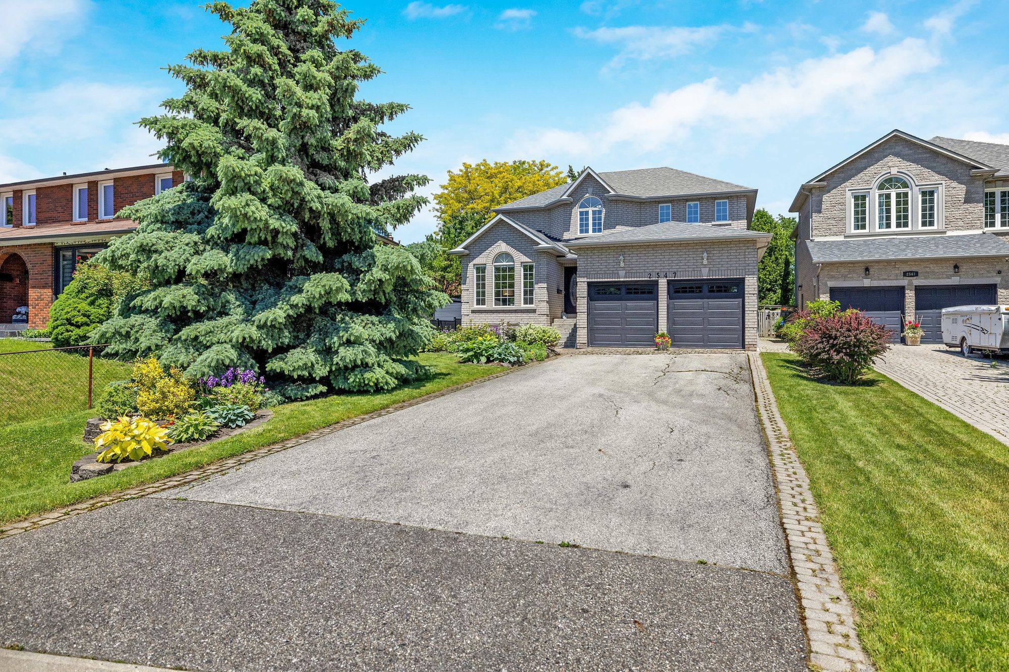 2547 Morrison AVE, Mississauga, ON L5C 3J6