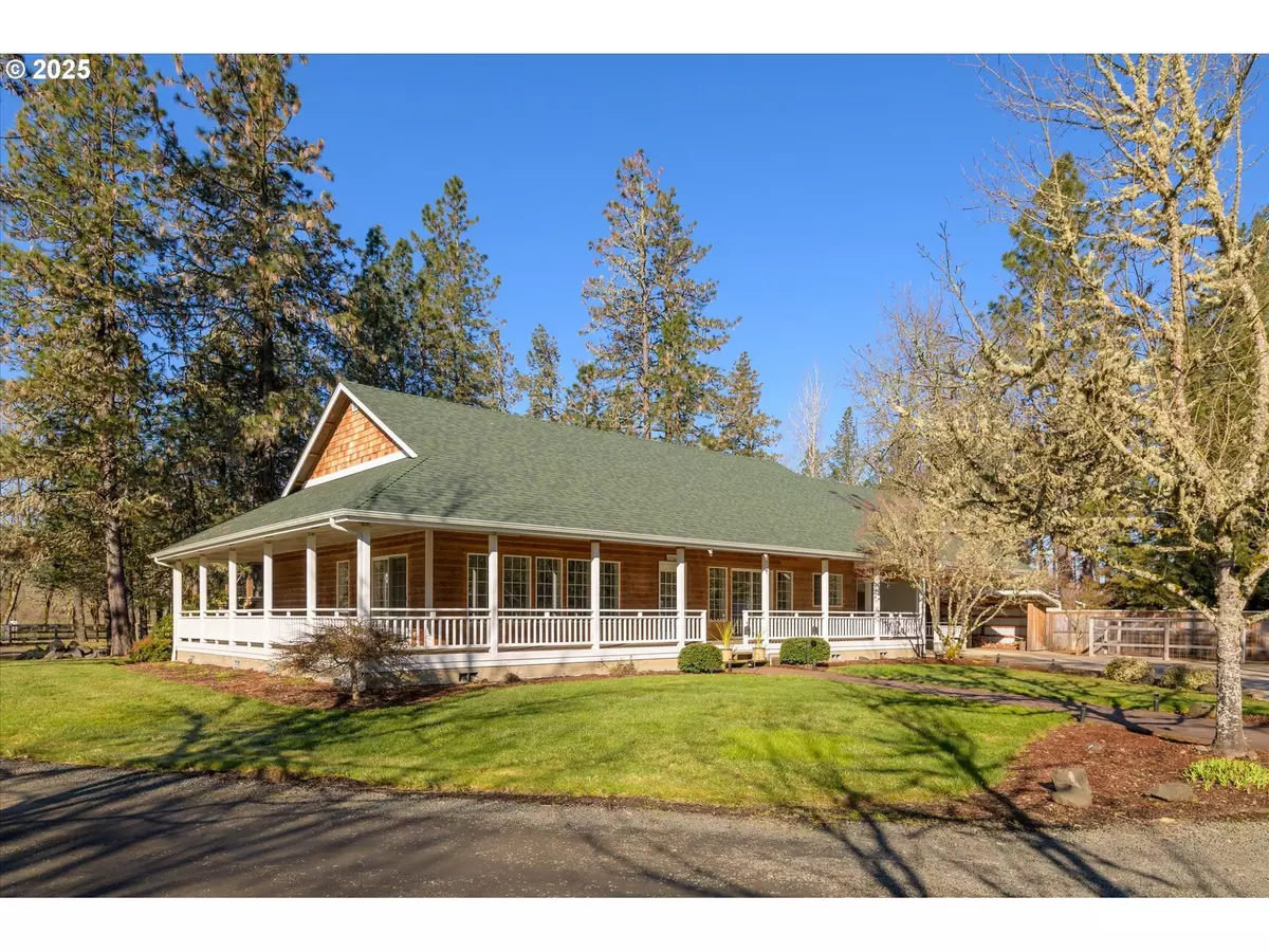 Eugene, OR 97405,85305 SARVIS BERRY LN