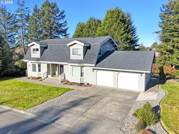 Brookings, OR 97415,925 3RD ST