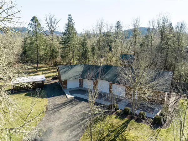 Eugene, OR 97405,85305 SARVIS BERRY LN