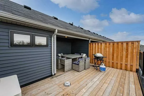 Hamilton, ON L8B 1V9,219 Dundas ST E #13