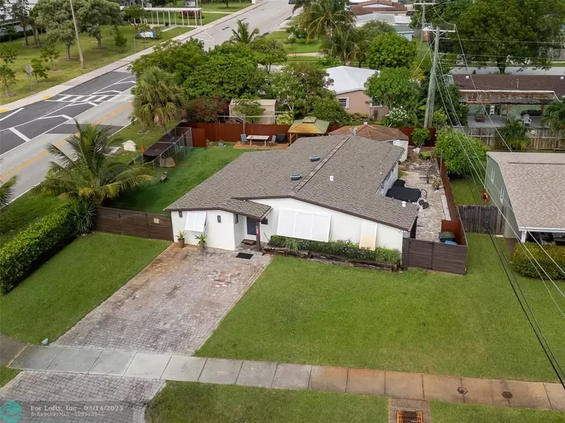 5601 NE 8th Ave, Oakland Park, FL 33334