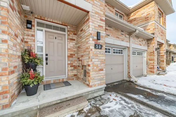 Barrhaven, ON K2J 5C4,59 MADELON DR