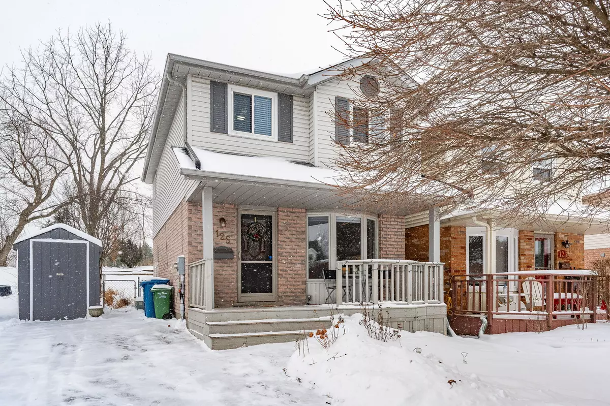 Guelph, ON N1G 4V4,125 Moss PL